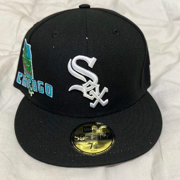 New Era Chicago White Sox fitted 7 1/8 - Picture 1 of 4